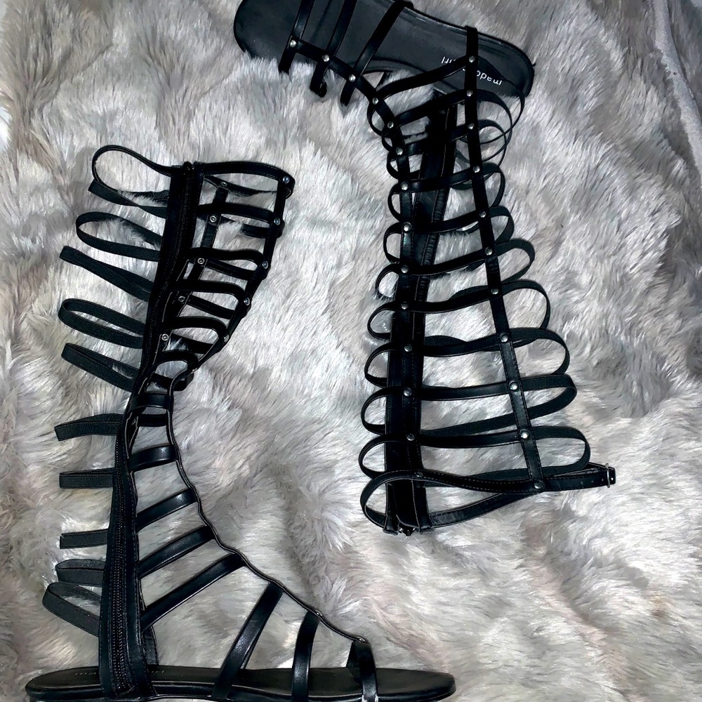 Black gladiator sandals